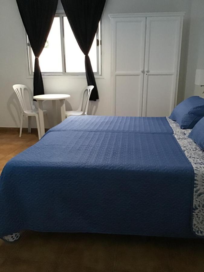 Playamar Ii Kapselhotel