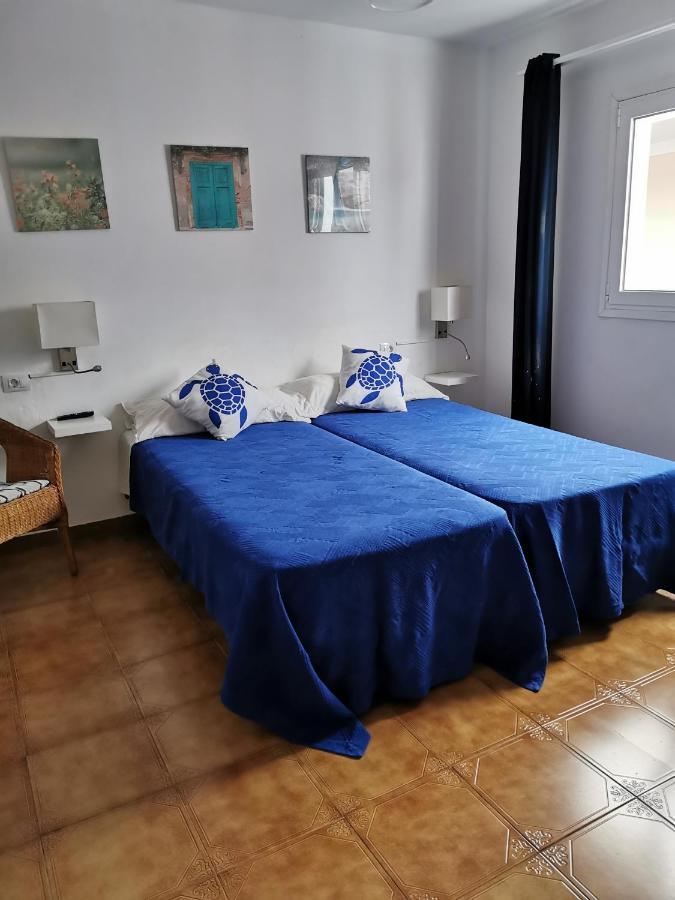 Playamar Ii Kapselhotel *